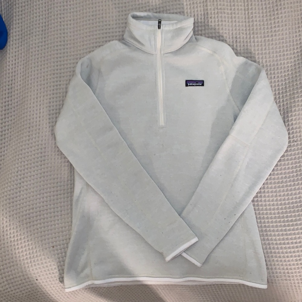 Patagonia Women's White Quarter-Zip Fleece Top